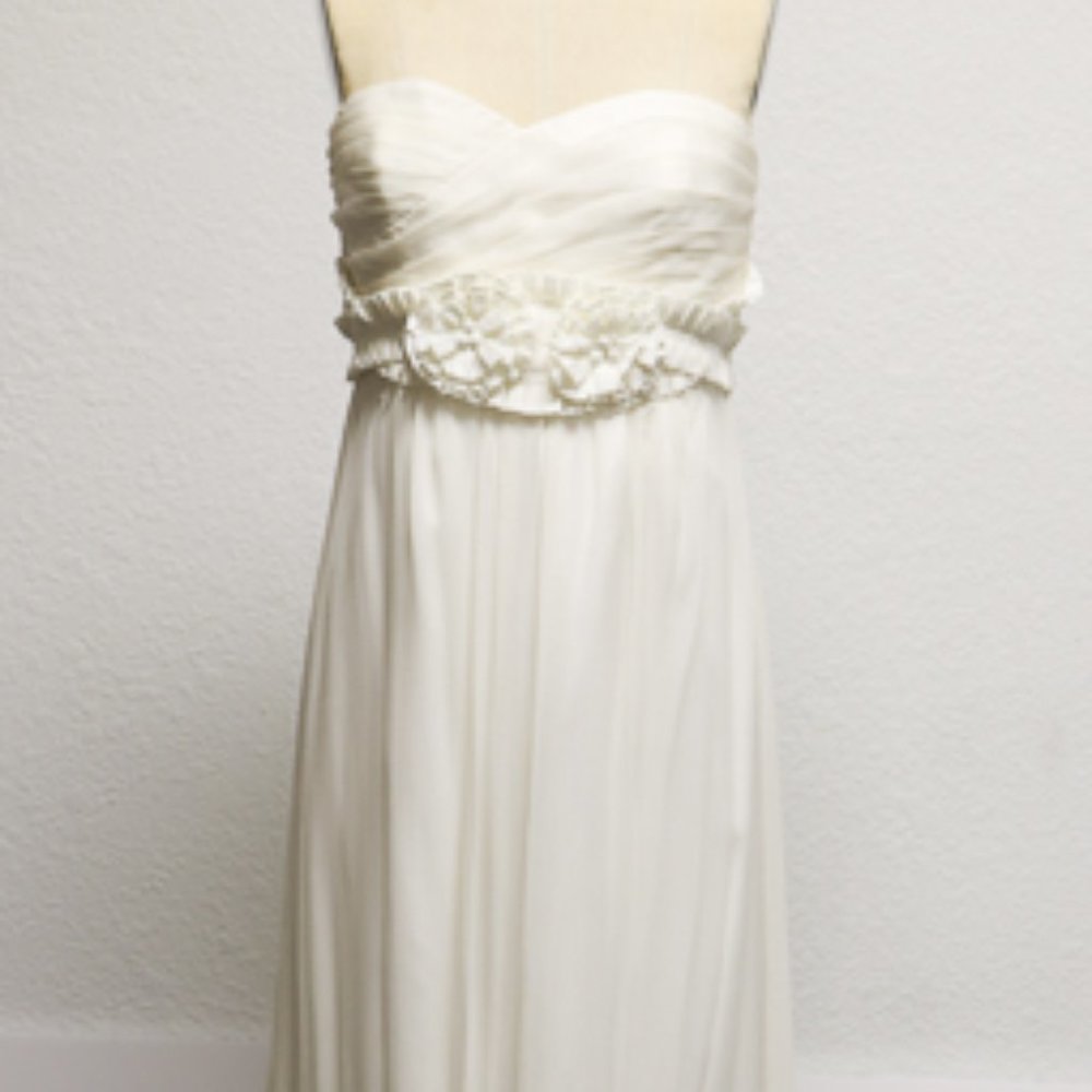 new off white size 12 wedding/prom dress